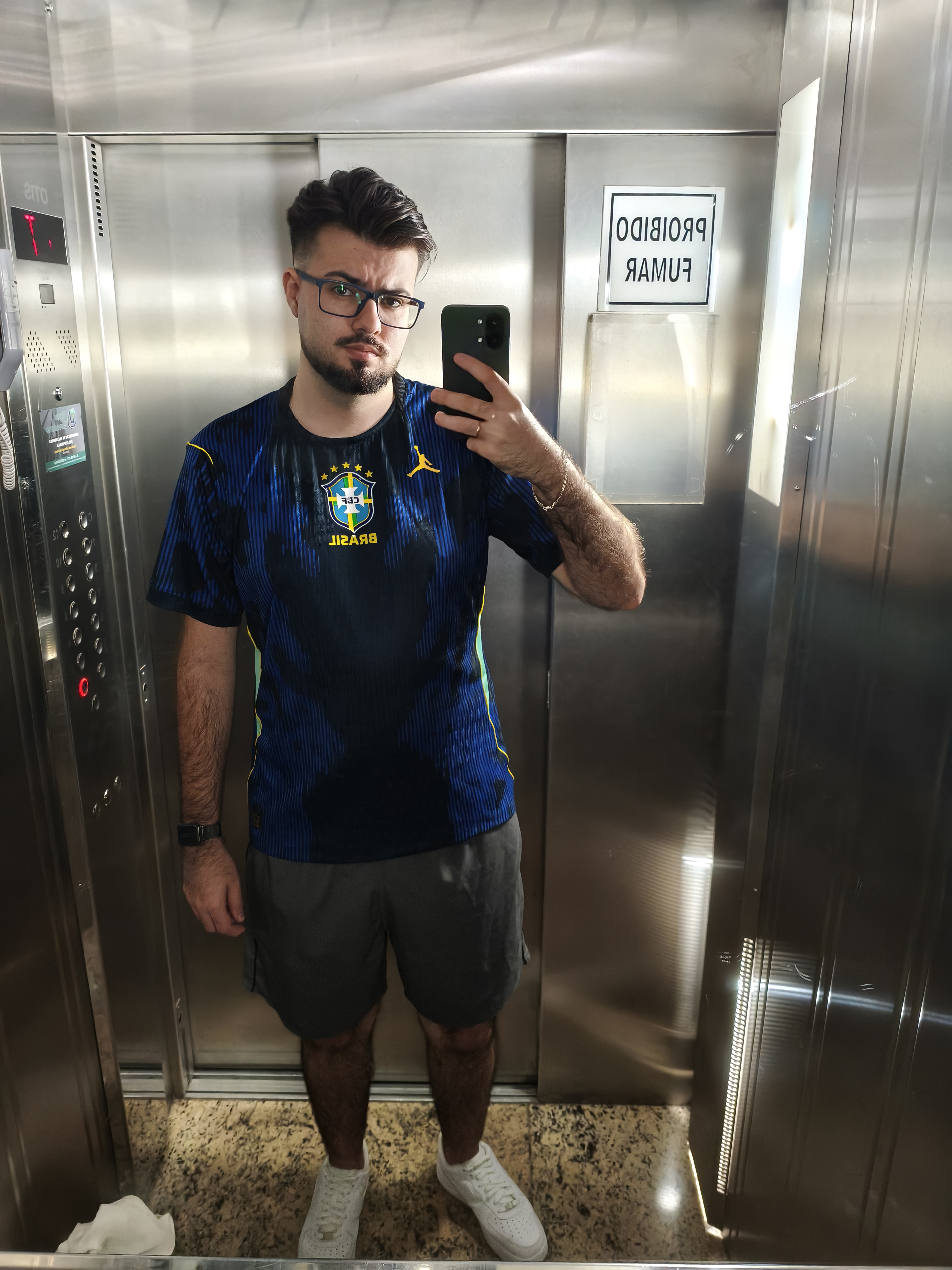Paulo Henrique A****