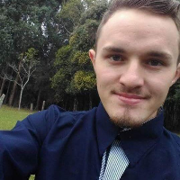 Junior Carlos Kades da silva